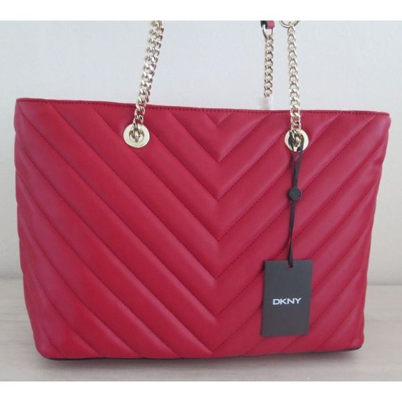 DKNY R04AZG68 Red Quilted Chevron Veronica Tote Bag w/Chain Shoulder Strap $168 - Picture 3 of 11